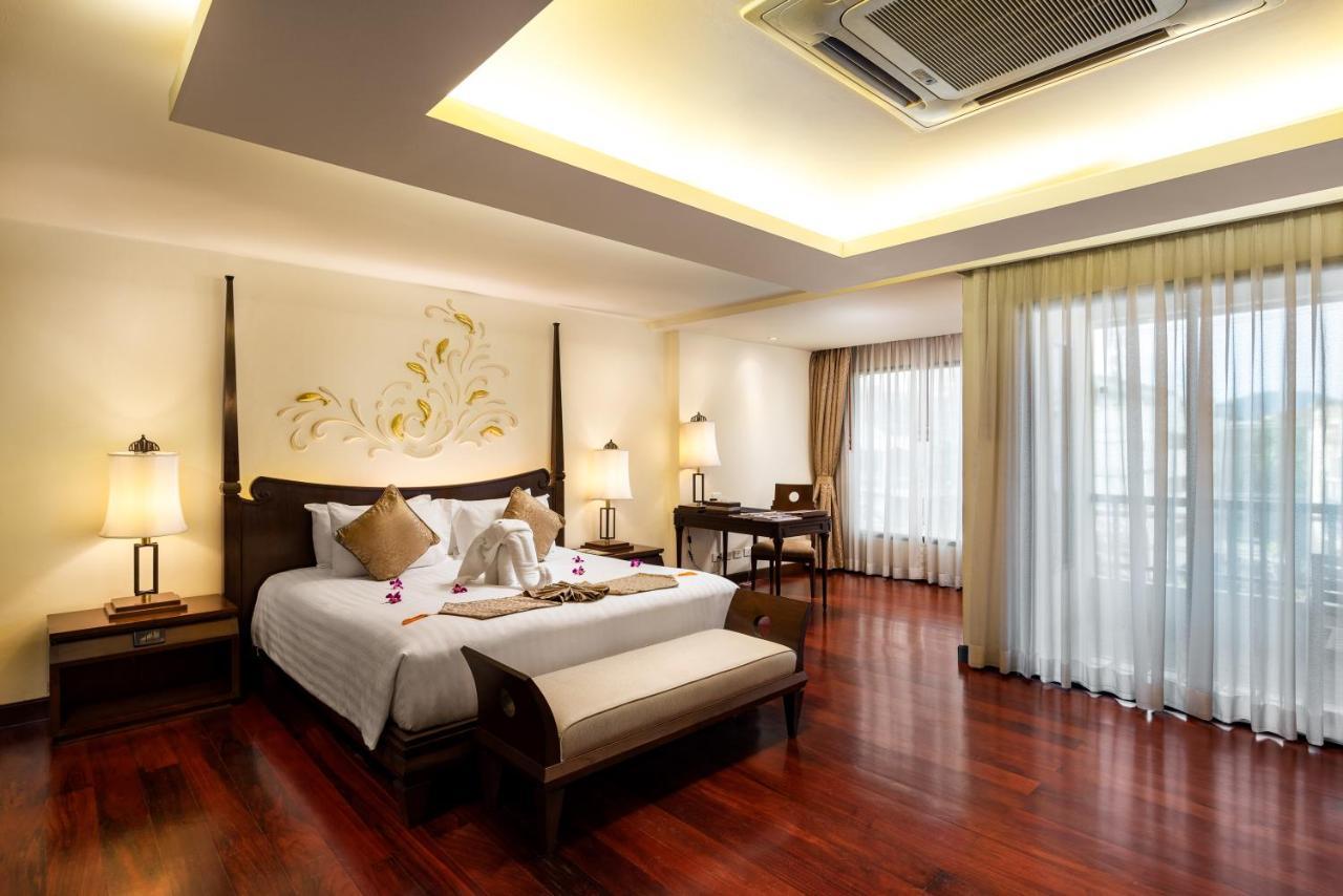 Presidential Suite,1124869653:JPEG