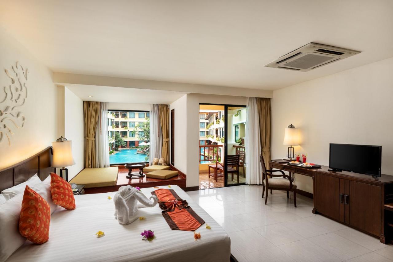 Deluxe Double or Twin Room