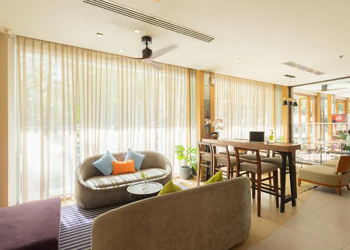 Ashlee Plaza Patong & SpaSpa Hotel